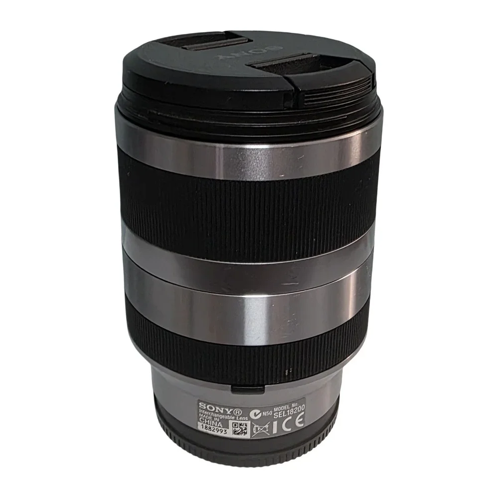 SONY 18-200mm F3.5-6.3 OSS (SEL18200) for Sony E mount With Lens Caps